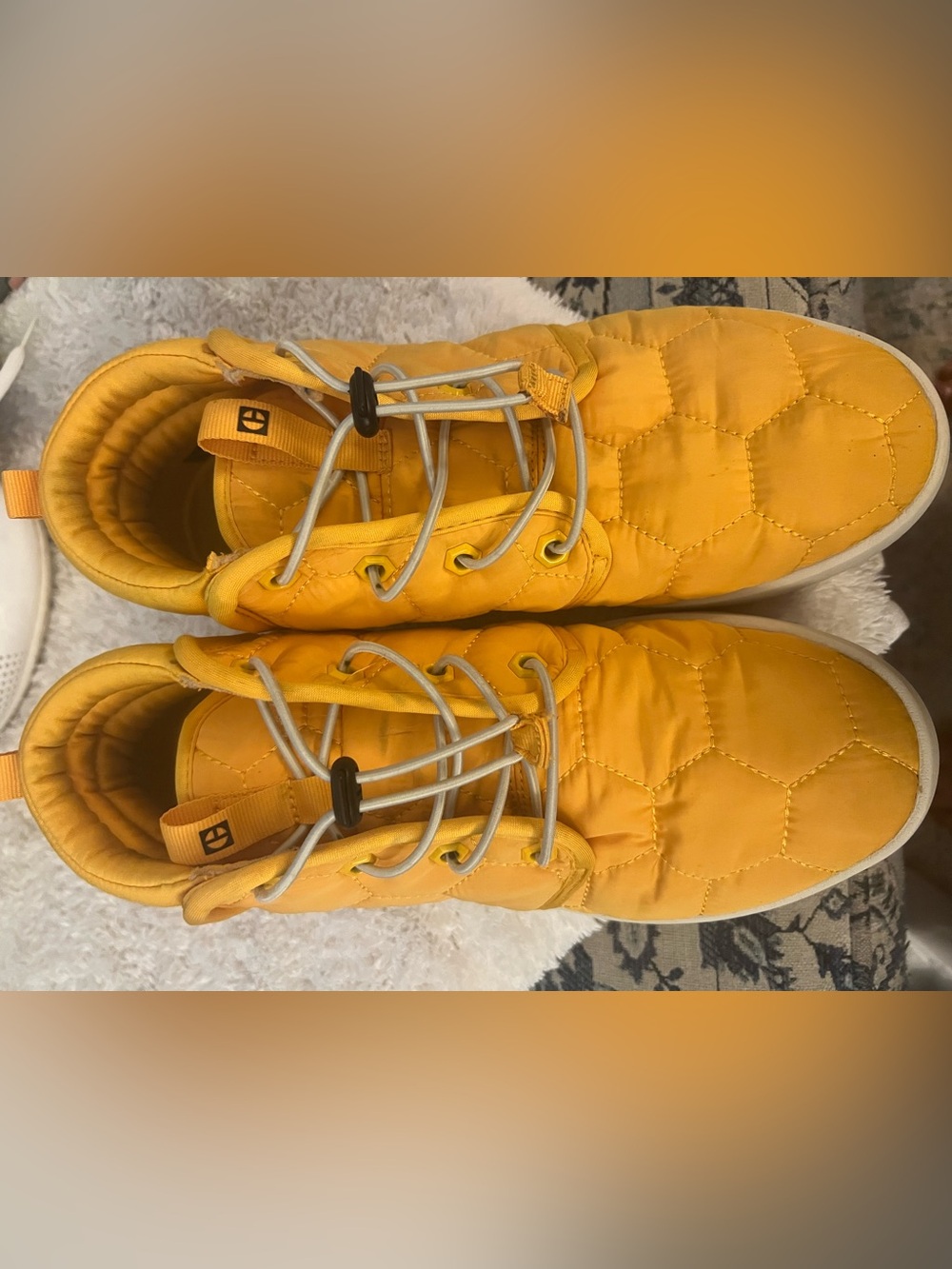 Caterpillar Code Scout Mid Shoes 
size Men’s 7, medium width